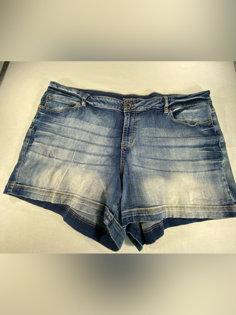 Maurice’s women’s 24 denim blue Jean shorts distressed plus size